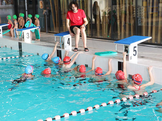 Les cours de natation Les cours de natation
